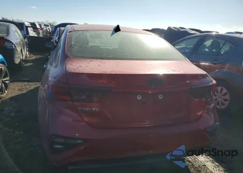 2021 Kia Forte Fe z USA, uszkodzony, nr VIN 3KPF24ADXME404269